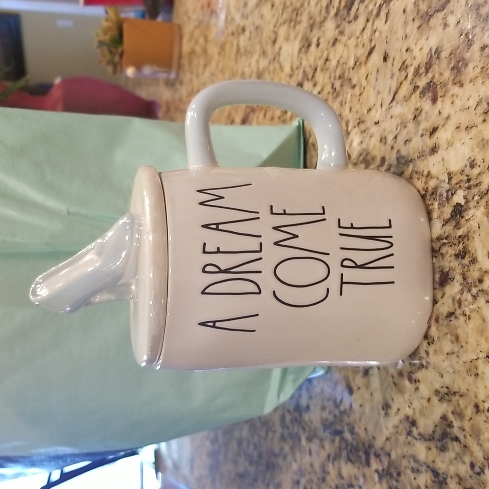 RAE DUNN Disney Princess A Dream Come True Castle Mug With Lid